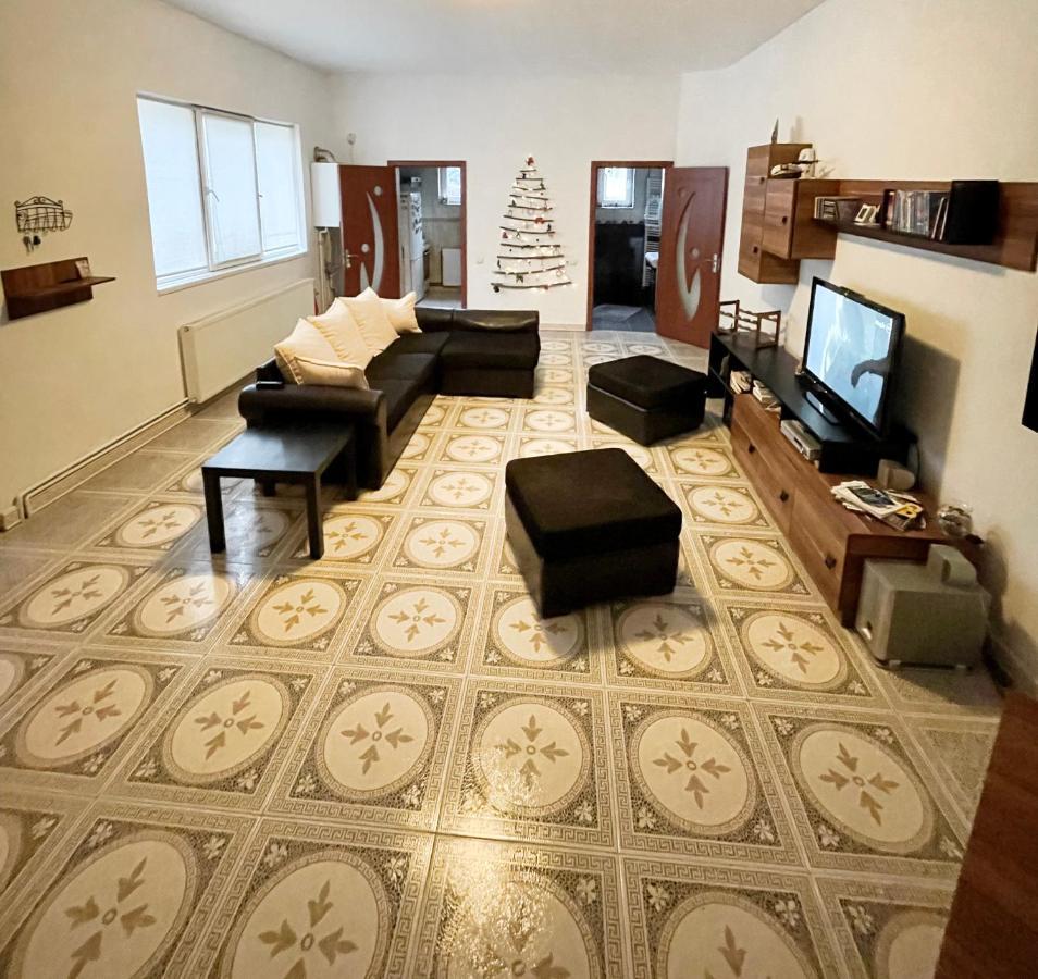 Mosaico Alfetta Hostel ทิมิชัวรา ภายนอก รูปภาพ
