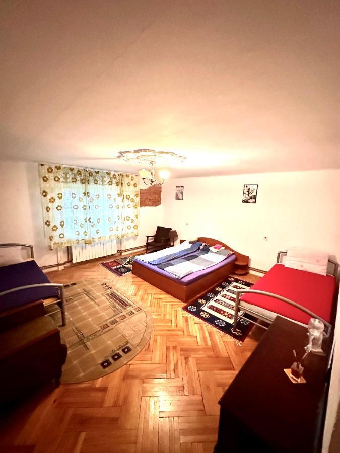 Mosaico Alfetta Hostel ทิมิชัวรา ภายนอก รูปภาพ